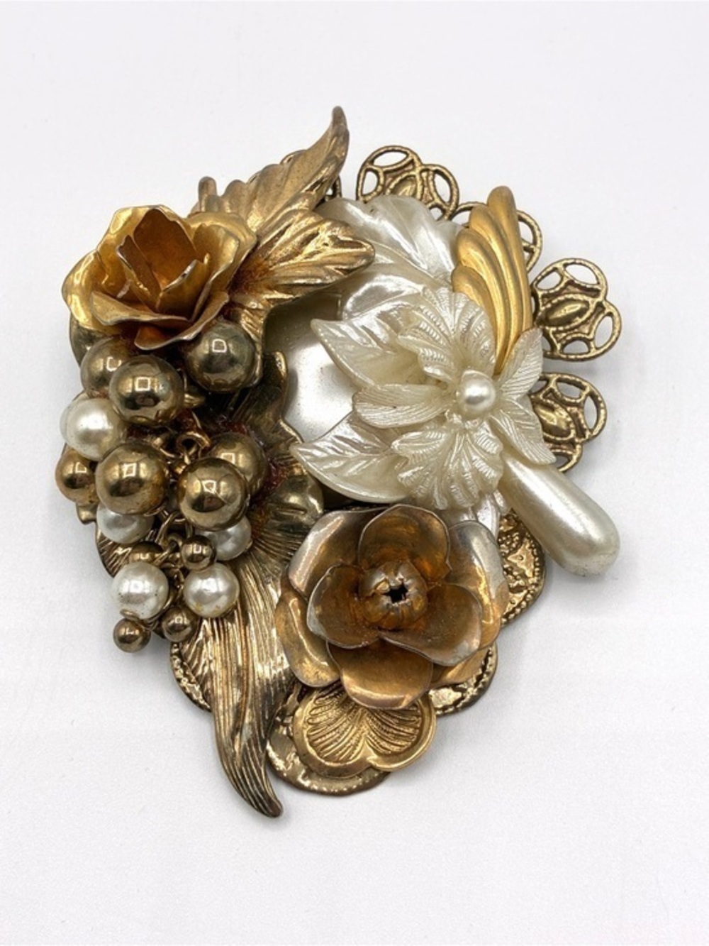 Vintage Unique Gold Tone Floral Brooch Faux Pearl Cluster Statement Pin